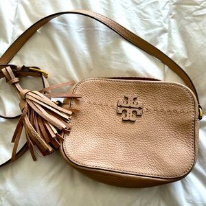 Tory Burch barely used crossbody like new